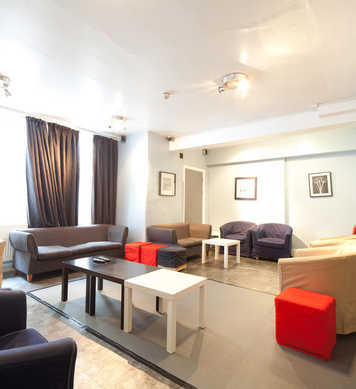 Evelyn Gardens Hostel London Exterior photo